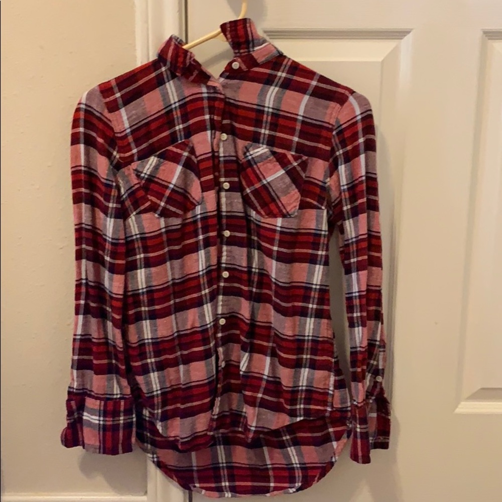 Plaid red shirt